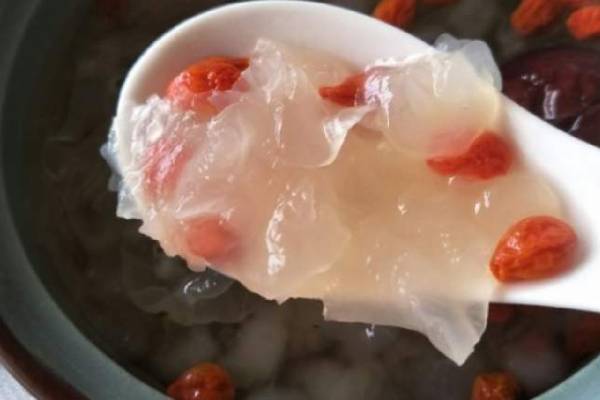 子宫肌瘤能吃雪蛤吗