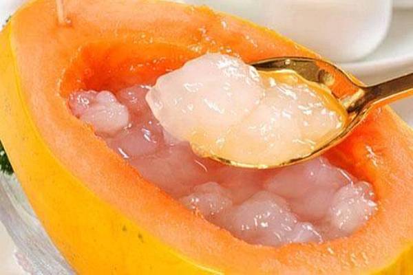 木瓜炖雪蛤这样做香甜爽口，润肤养颜