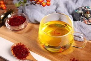 藏红花炖燕窝枸杞红枣的做法